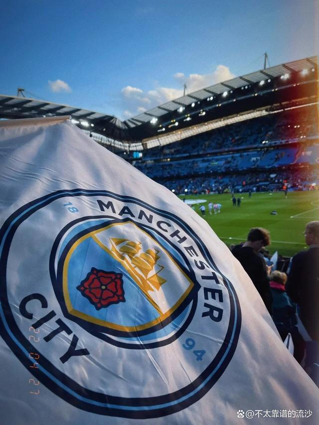 探寻布克脱掉紧身短裤的原因（揭秘布克为何脱下紧身短裤）